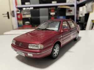 桑塔纳2000车模型