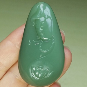 新货纯天然和田玉俄料鸭蛋粉青碧玉观音牌玉吊坠挂件男款带证书