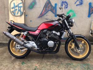 原装本田cb400街车小黄蜂250cc四缸水冷趴赛大排量1100重机摩托车