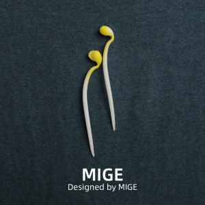 一根黄豆芽搞怪可爱卡通胸针胸章徽章学生衣服包包配饰装饰小饰品