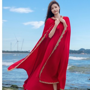 新疆青海旅游拍照红色民族风蕾丝接拼混纺连帽斗篷汉服长款披风女