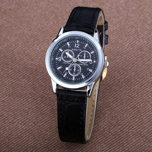 韩版个性三眼简约女中学生时尚潮流男士皮带防水石英情侣手表一对