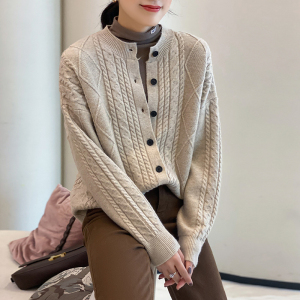 麻花加厚羊毛开衫针织衫女百搭欧洲站2020秋冬装新款外搭毛衣外套