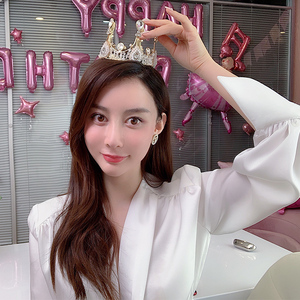 彤彤loly秋冬新款长袖v领白色衬衫女设计感收腰xs码 白色