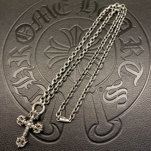 克罗心一体项链