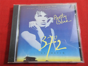 生2002 巴黎野玫瑰 Betty Blue 37°2 Le Matin 电影原声 意版