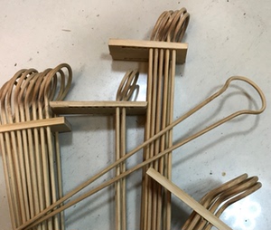 画眉笼门双枝鸟笼配件门口枝竹丝笼具蜢粉广笼用具直销以雀会友