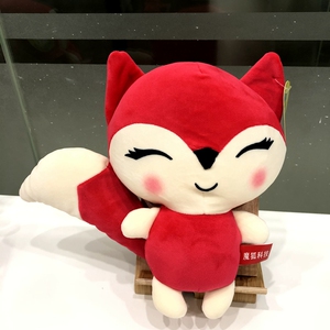 红色小狐狸玩偶