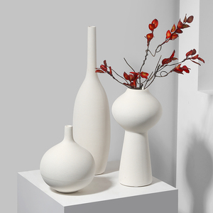 细口白色陶瓷小花瓶摆件客厅插花创意干花花器中式风格家居装饰品