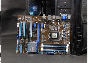 成色新 Asus/华硕 P8B75-V 1155针 豪华全固态大板1155 DDR3 一年