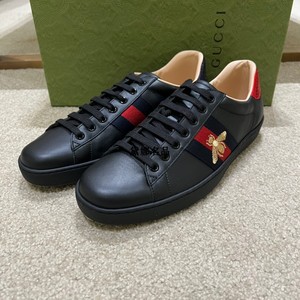 正品现货 gucci/古驰 22春夏男士刺绣小蜜蜂全皮低帮休闲鞋429446
