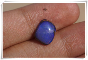 18ct天然铁欧泊 高饱和蓝色 随形切割 裸石未镶 q987tcp48bt3280.