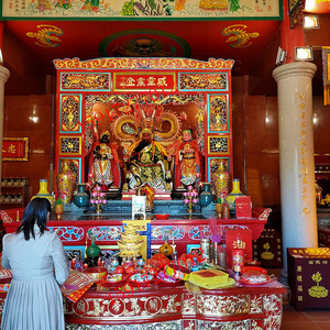 香樟木中式实木供桌佛龛神柜祠堂八仙桌寺庙雕龙贡品摆台祖庙案台