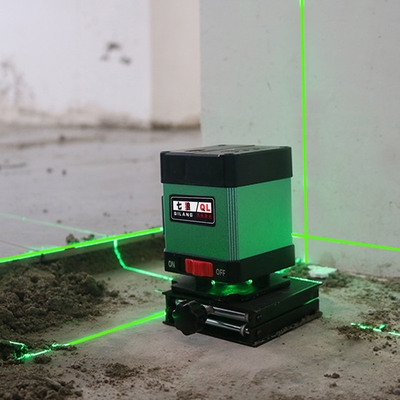 七狼12线水平仪绿光贴墙仪贴地仪高精准度强光地平仪地线仪铺地.
