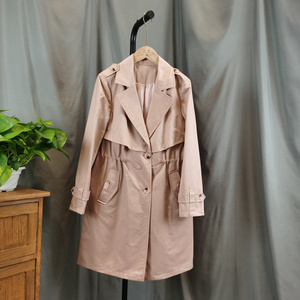 伊百丽女装西装