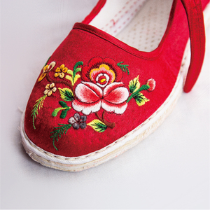 云南白族千层底布鞋纯手工绣花鞋民族风汉服开车布底刺绣孕妇女鞋