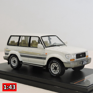 1:43 丰田 兰德酷路泽 lc80 陆地巡洋舰 沙漠王子 手板汽车模型