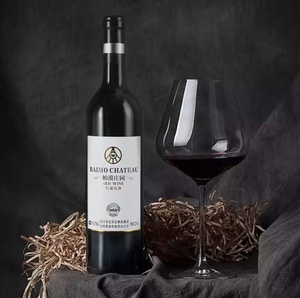 柏漠庄园 国产紫秋葡萄酒 五粮液集团仙林果酒出品 半甜型 12度