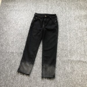 绿青蛙九分牛仔裤