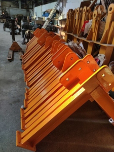 塔吊塔机 伸缩拉杆 抱箍 扶墙框 中联 徐工 三一