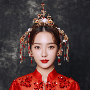 2019新款秀禾服头饰新娘中式简约大气步摇凤冠古装秀和服结婚饰品