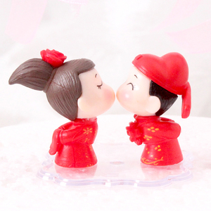 结婚蛋糕装饰摆件 亲吻新人娃娃 亲嘴公仔 烘焙摆件 婚礼场景布置