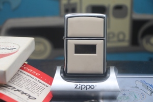 正版zippo之宝打火机 全新1979年双面白雅士贴章机
