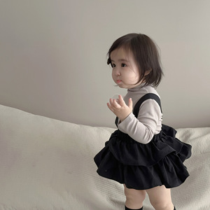 韩版女童秋装儿童洋气长袖打底衫背带裙两件套宝宝休闲包屁群套装
