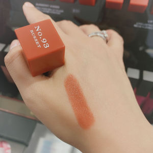 burberry 博柏利巴宝莉口红唇膏93#棕红色#109