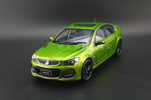 biante原厂1:18汽车模型 澳洲霍顿海军上将holden ssv绿色redline