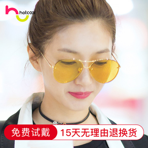 有色近视眼镜男潮