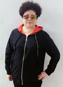 胖华春秋新款女装加肥正常款连帽宽松夹克外套显瘦特大码mm200斤