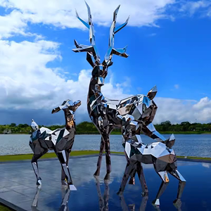不锈钢定制几何鹿雕塑镜面镂空圆环景观酒店抽象镂空户外公园摆件