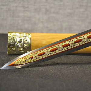 八面汉剑开刃吴京夺帅