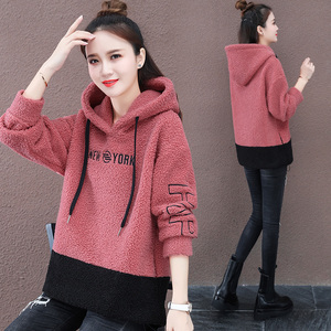 女装京东购物商城官网唯品会羊羔绒连帽卫衣秋冬加绒加厚毛绒上衣