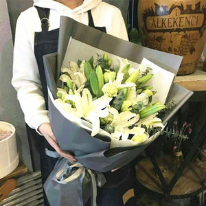 百合鲜花结婚纪念日生日花束送朋友闺蜜北京上海济南全国鲜花速递