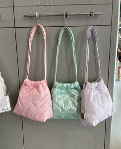 韩国小众设计垃圾包2023单肩绣花斜挎包云朵包撞色甜美时尚托特包