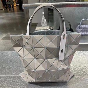 日本issey miyake三宅一生女包5月新款手提包双色肩带限定六格包