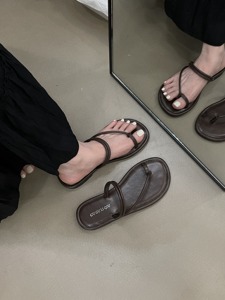 韩国细带夹趾拖鞋女夏季外穿2024年新款平底软底沙滩两穿凉鞋凉拖