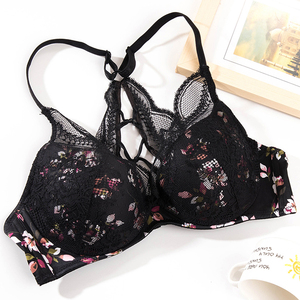 内衣女小胸显大胸托夏季聚拢收副乳神器性惑美背情趣新款2020爆款