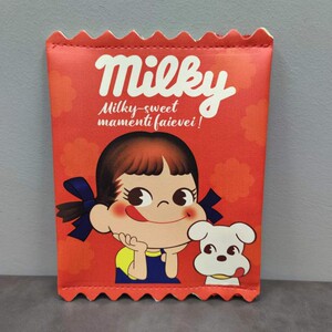 包邮日本不二pvc糖果手拿包零食形红色milk化妆包卡通防水收纳袋