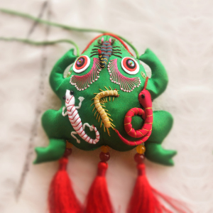 【旗符】刺绣青蛙蟾蜍蛤蟆端午五毒香包挂件庆阳民间特手工艺品