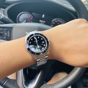 001人付款天猫certina雪铁纳运动钢带机械手表男女绿水鬼海龟游泳七夕