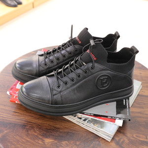 卡莱威盾鞋新款