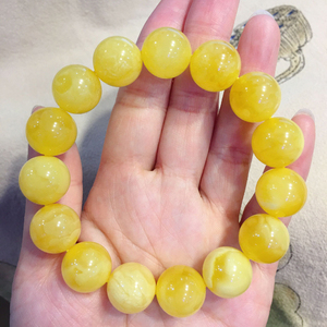 天然蜜蜡手链鸡油黄琥珀手串男女单圈手镯转运珠随形波罗的海原石