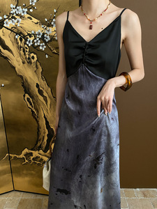 新中式中国风水墨画晕染吊带连衣裙女V领拼接撞色长裙艺术感裙子