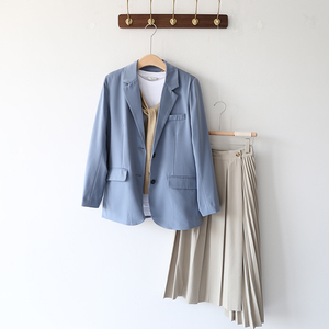 西装外套女滑肩