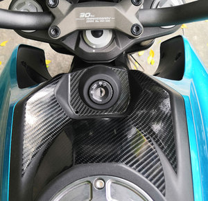 适用于春风250nk钥匙孔防刮花保护贴油箱车身防刮贴碳纤纹贴纸