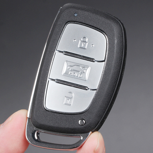 适用现代名图汽车遥控器钥匙 16年后现代名图智能卡智能钥匙外壳