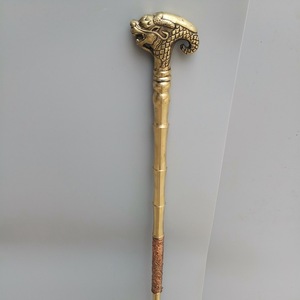 古玩铜器收藏工艺精湛雕刻精美包浆润泽家居实用黄铜拐杖龙头拐杖